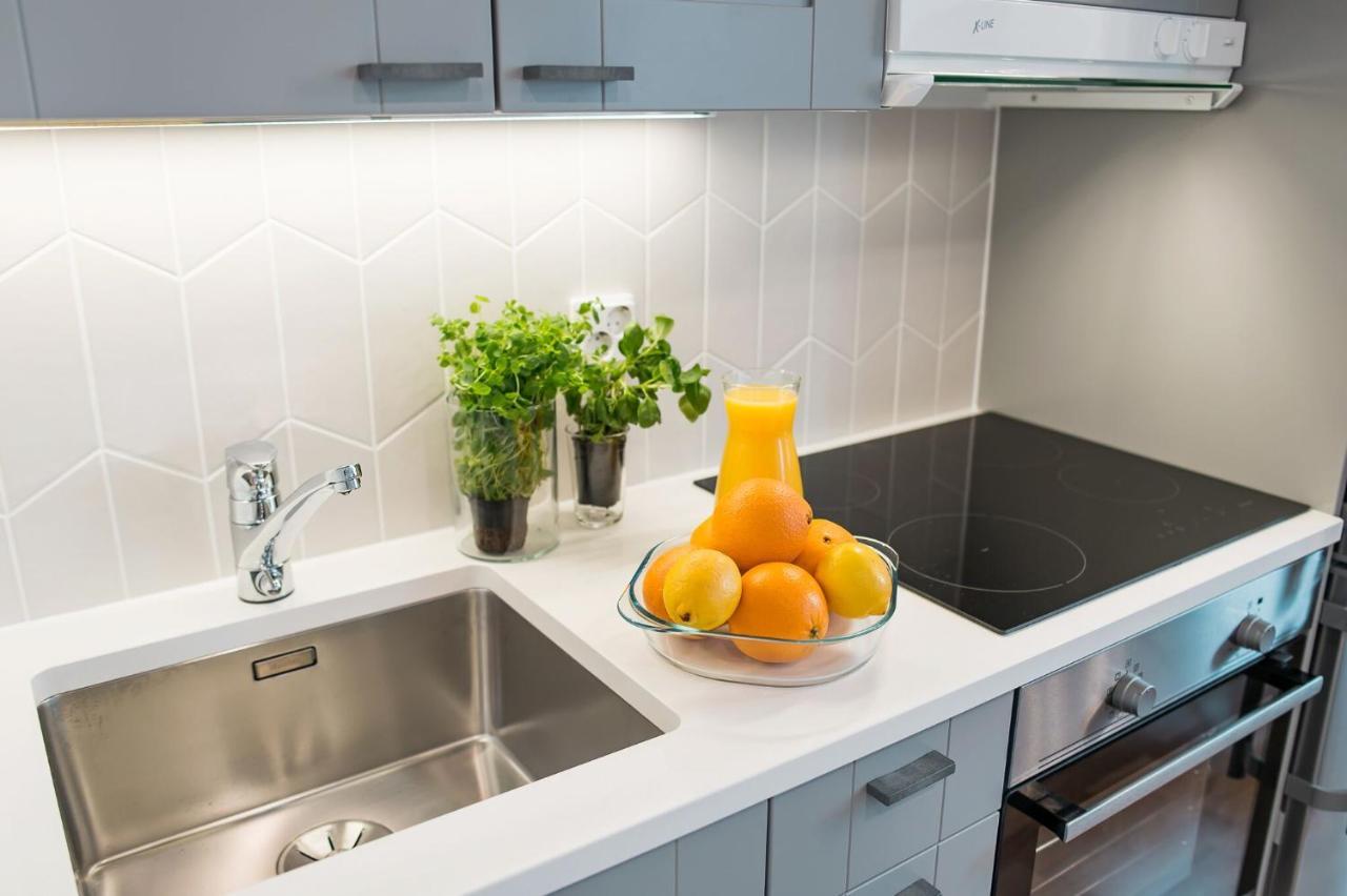Forenom Serviced Apartments Helsinki Töölö Exteriör bild